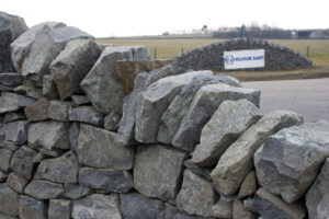 Hillhouse quarry entrance walls