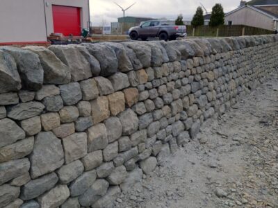 Freestanding dry stone wall, North Lanarkshire